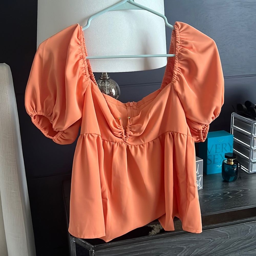 Boutique Top Size: Small